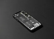 Thumbnail for article: 'iPhone 16 Pro Max krijgt nieuw soort batterij met deze voordelen'