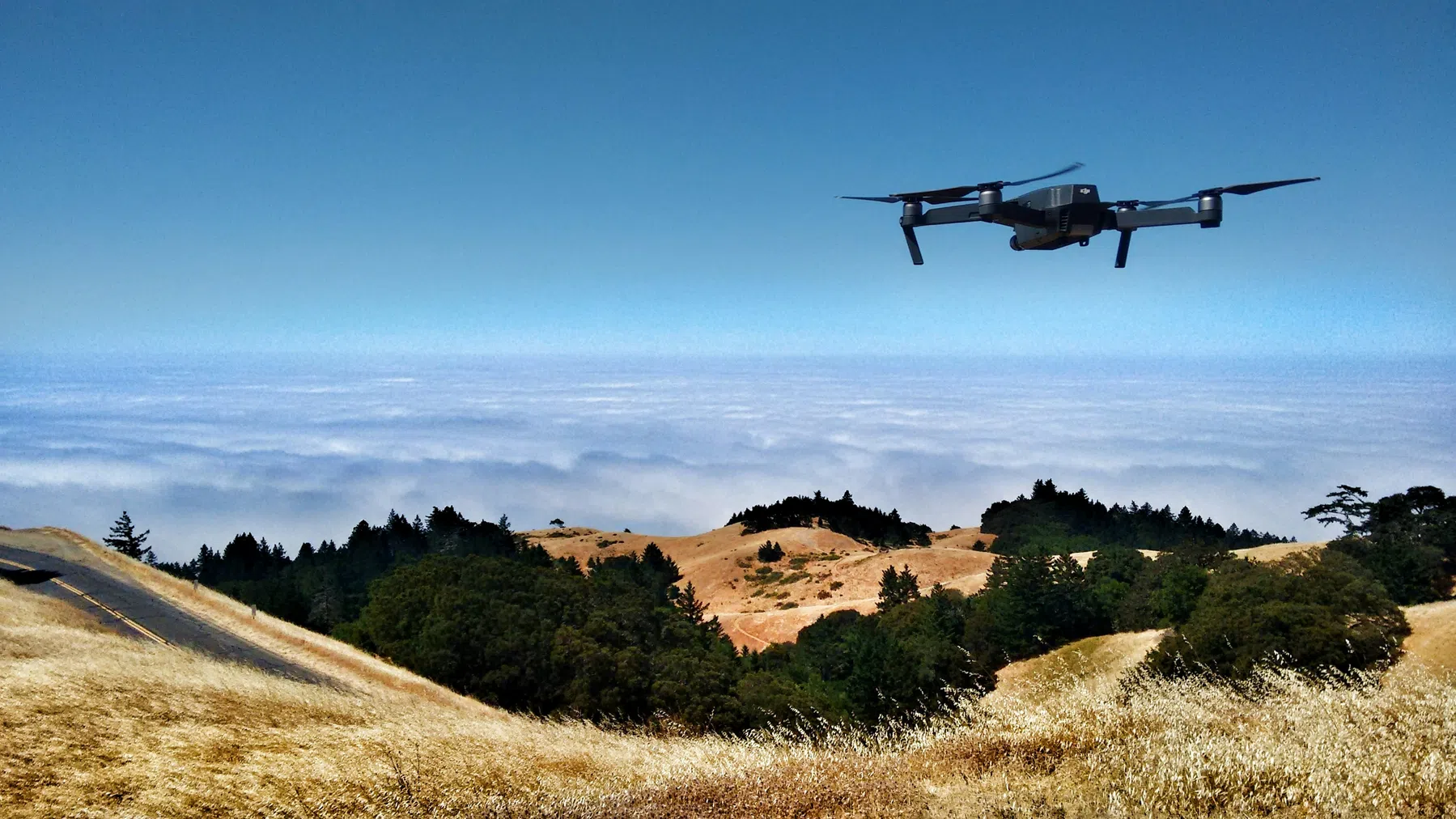 VS ontwikkelt draadloos oplaadbare drones die eindeloos kunnen vliegen