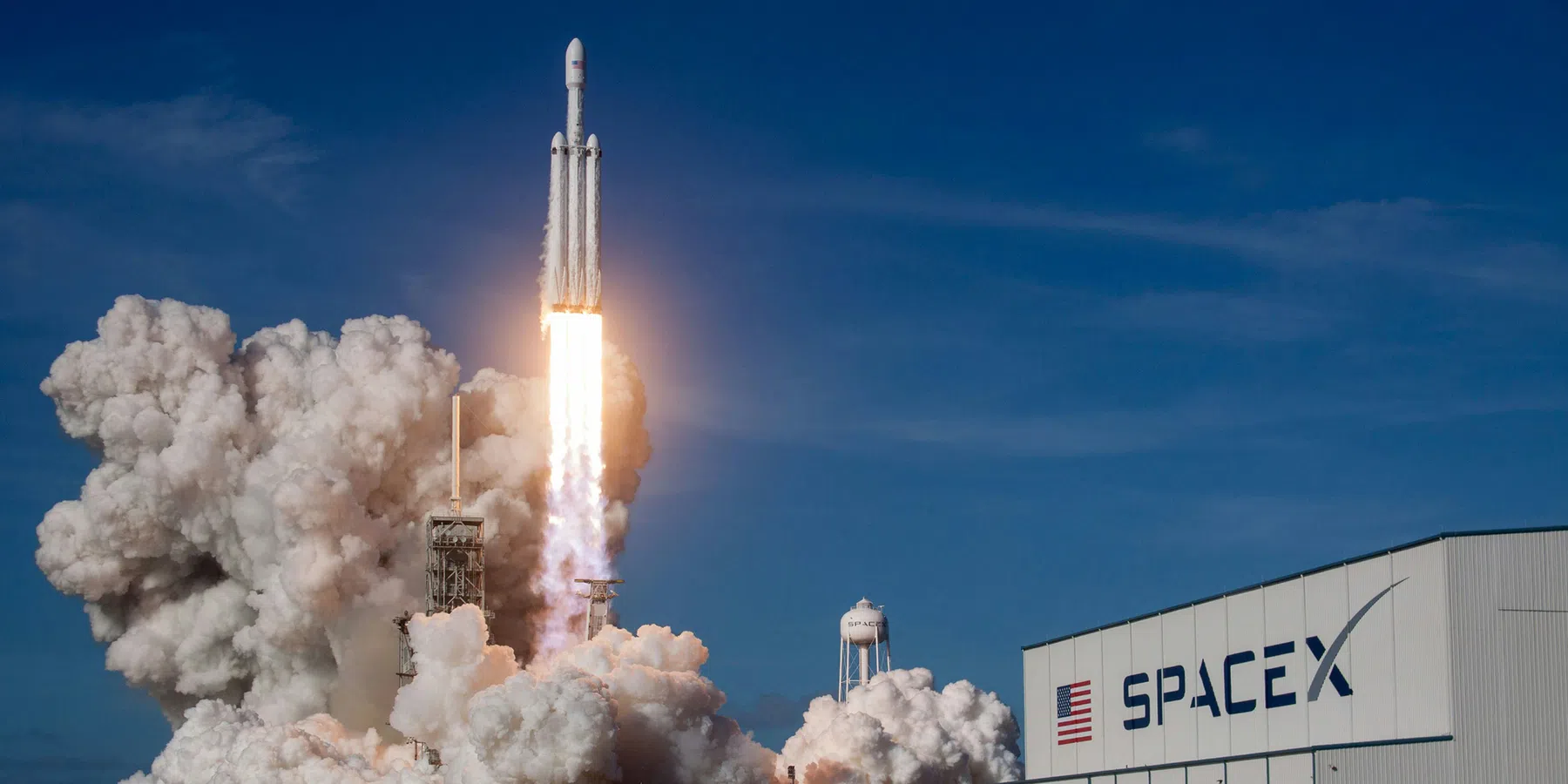 SpaceX mag voor 843 miljoen dollar het ruimtestation ISS laten neerstorten