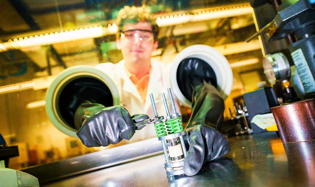 Questa nuova batteria è più economica, si ricarica più velocemente ed è più rispettosa dell’ambiente