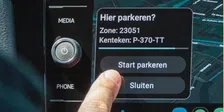 Thumbnail for article: Flitsmeister Parkeren beschikbaar op Android Auto, maar niet voor iedereen