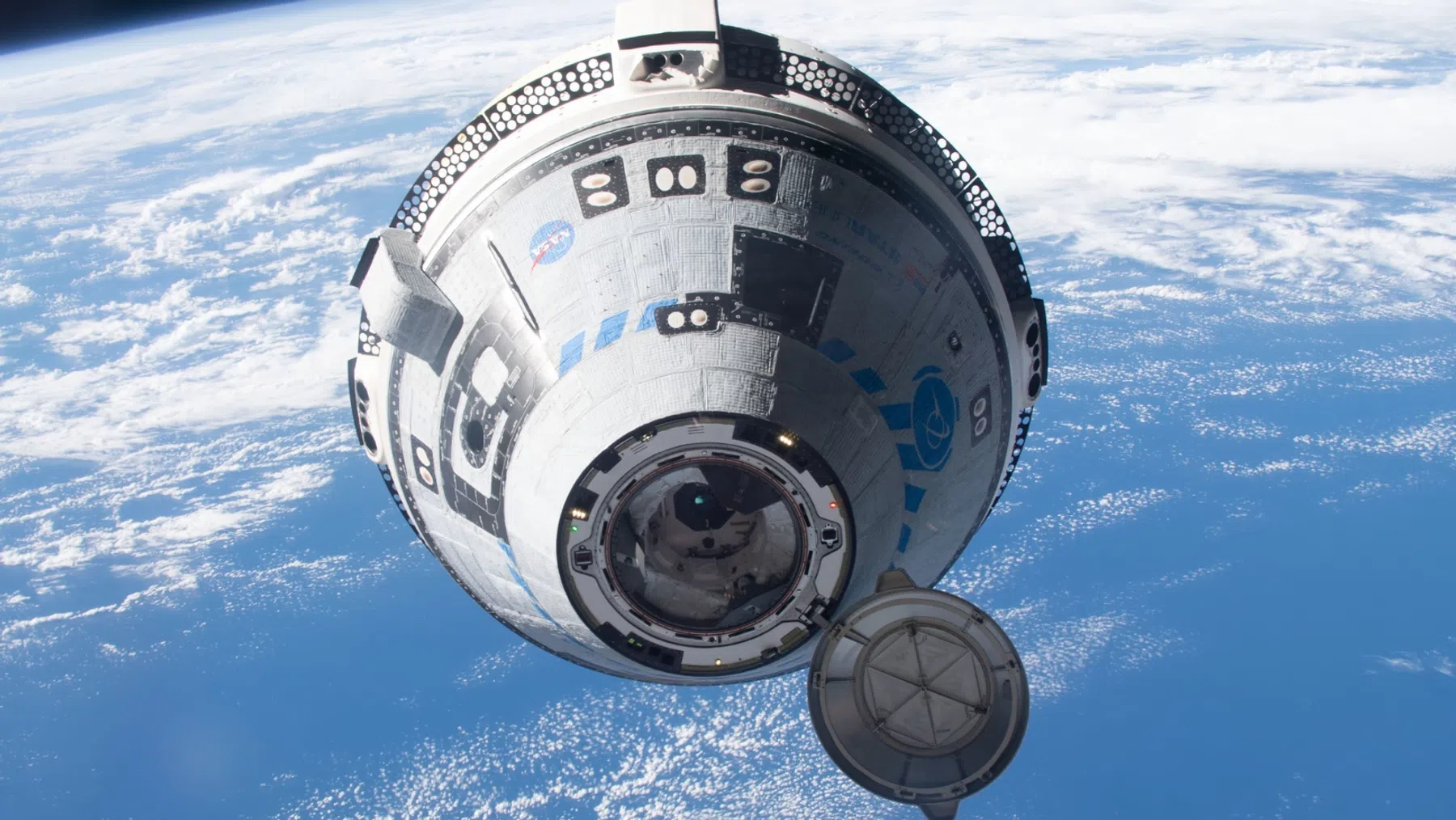 Starliner-astronauten liften terug naar aarde met SpaceX Crew Dragon