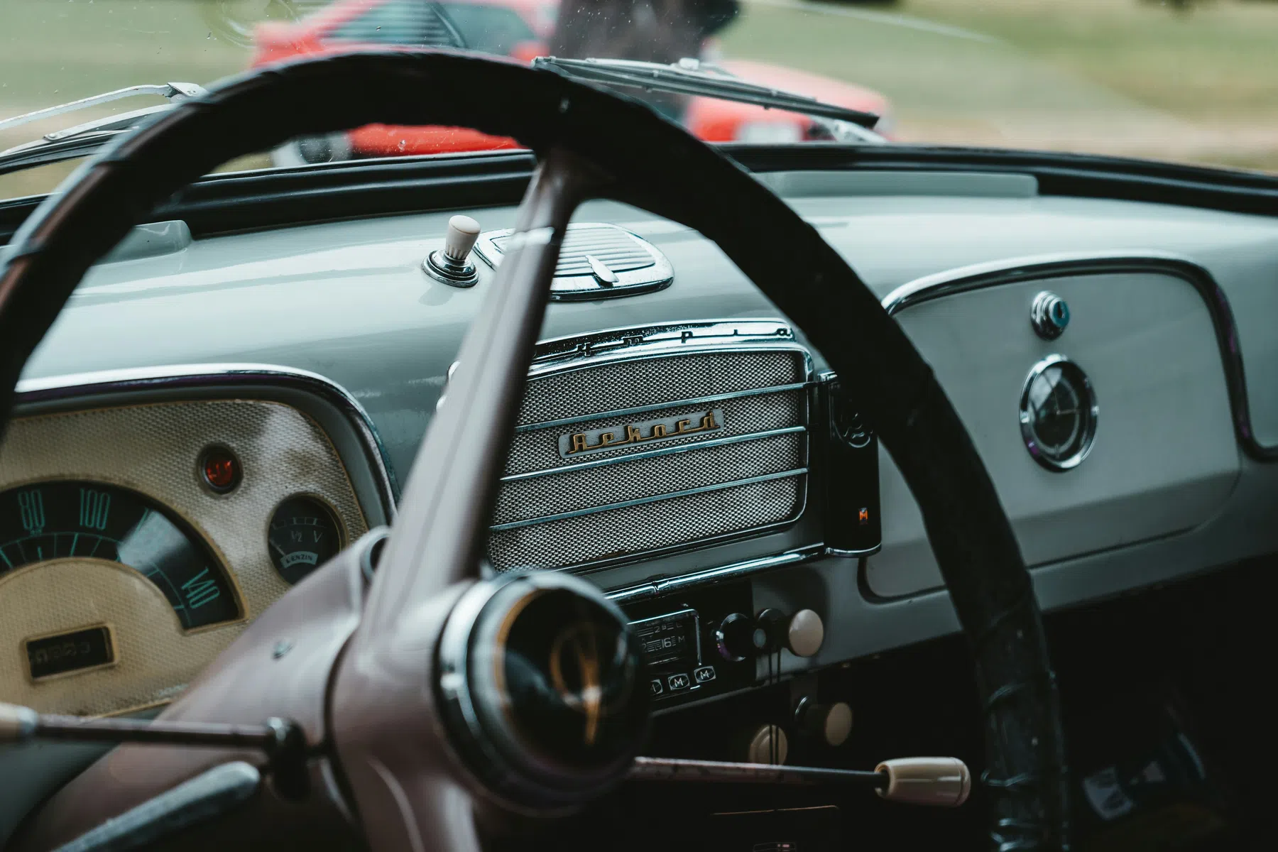 Nieuwe auto's in Amerika straks mogelijk verplicht aan de AM-radio