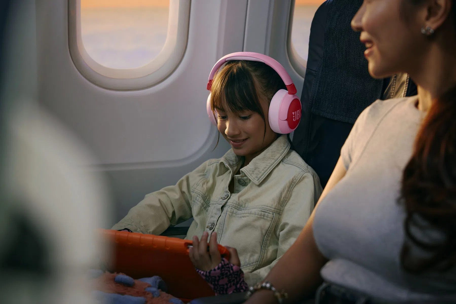 JBL introduceert twee nieuwe koptelefoons voor kinderen van 3 tot 8 jaar