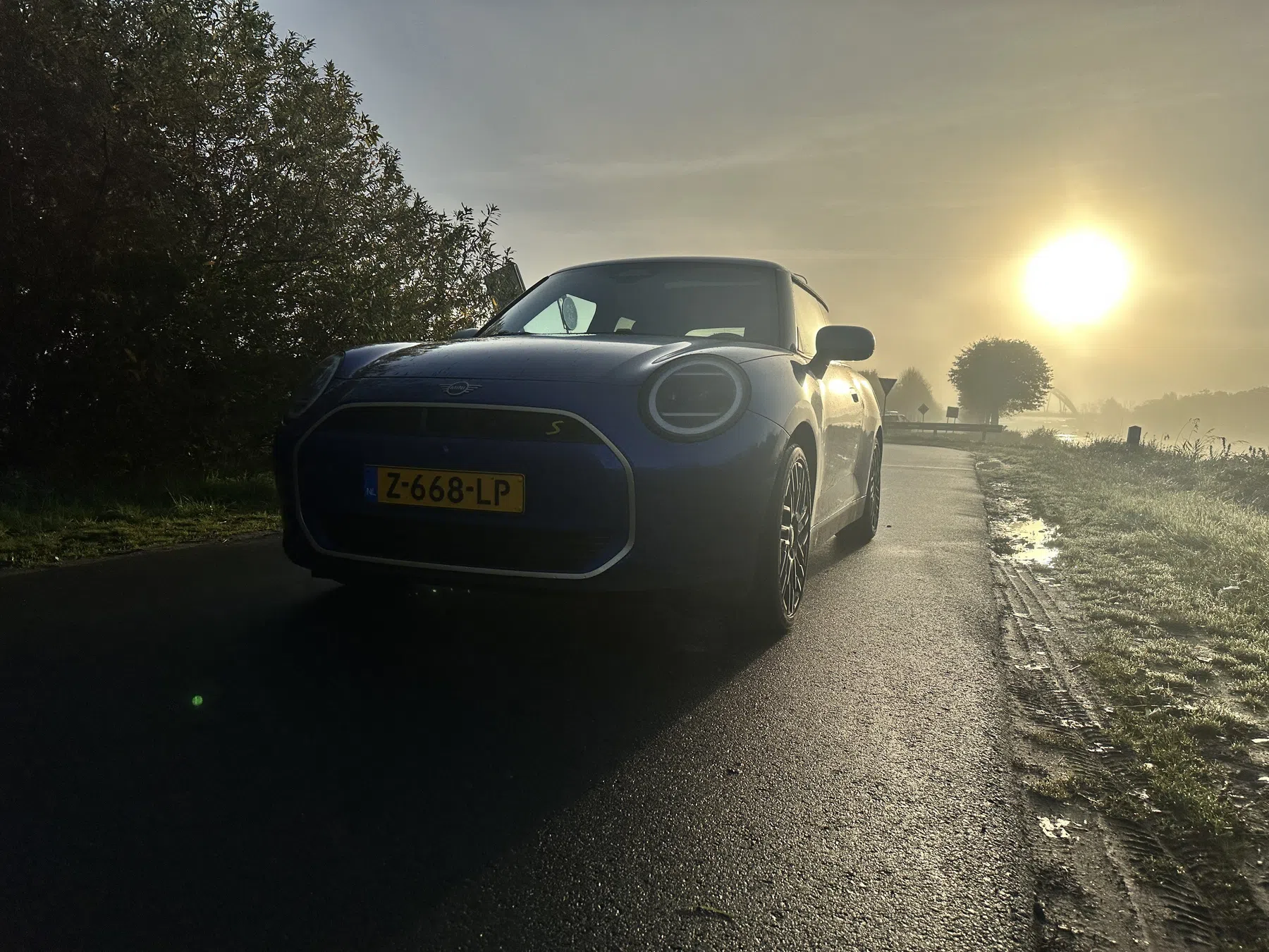 Duurtest Mini Cooper SE: rijden als een hoonigan