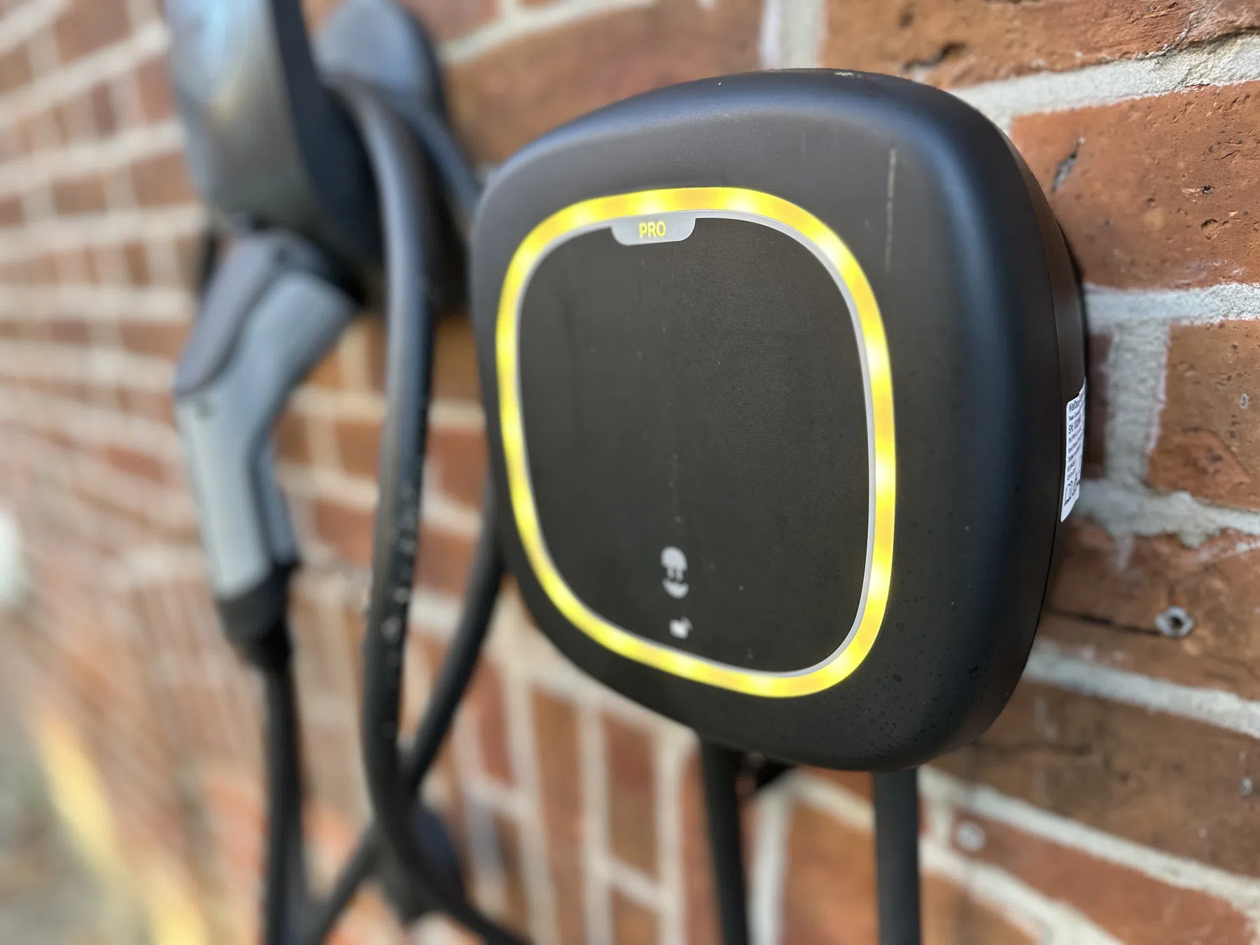 Getest: Wallbox Pulsar Pro, de nieuwste laadpaal voor aan je huis