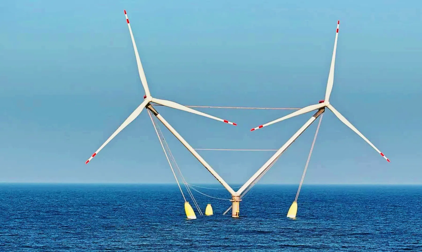 Dit drijvende windplatform is een technisch hoogstandje