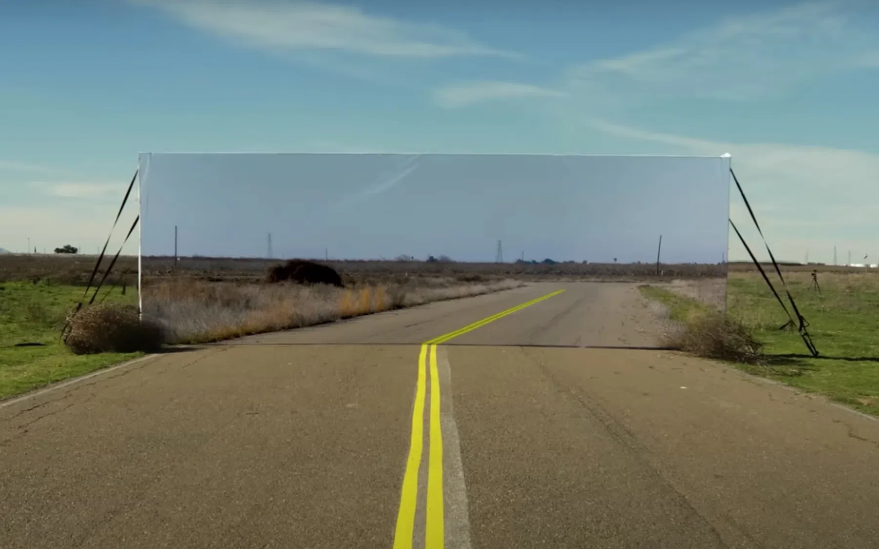 YouTuber test of Tesla de Wile E. Coyote-test doorstaat