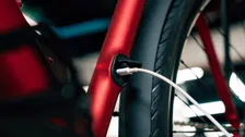 Thumbnail for article: Eindelijk: deze e-bikes kun je gewoon met je usb-c laptop-adapter opladen