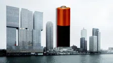 Thumbnail for article: Batterijen blijken hét antwoord op onze stroomstress: stroomnet open voor megabatterijen