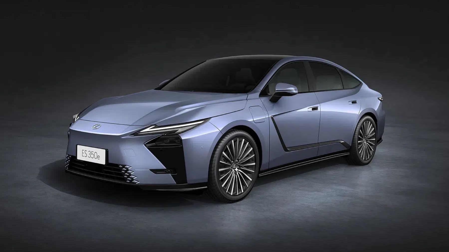 ©Lexus