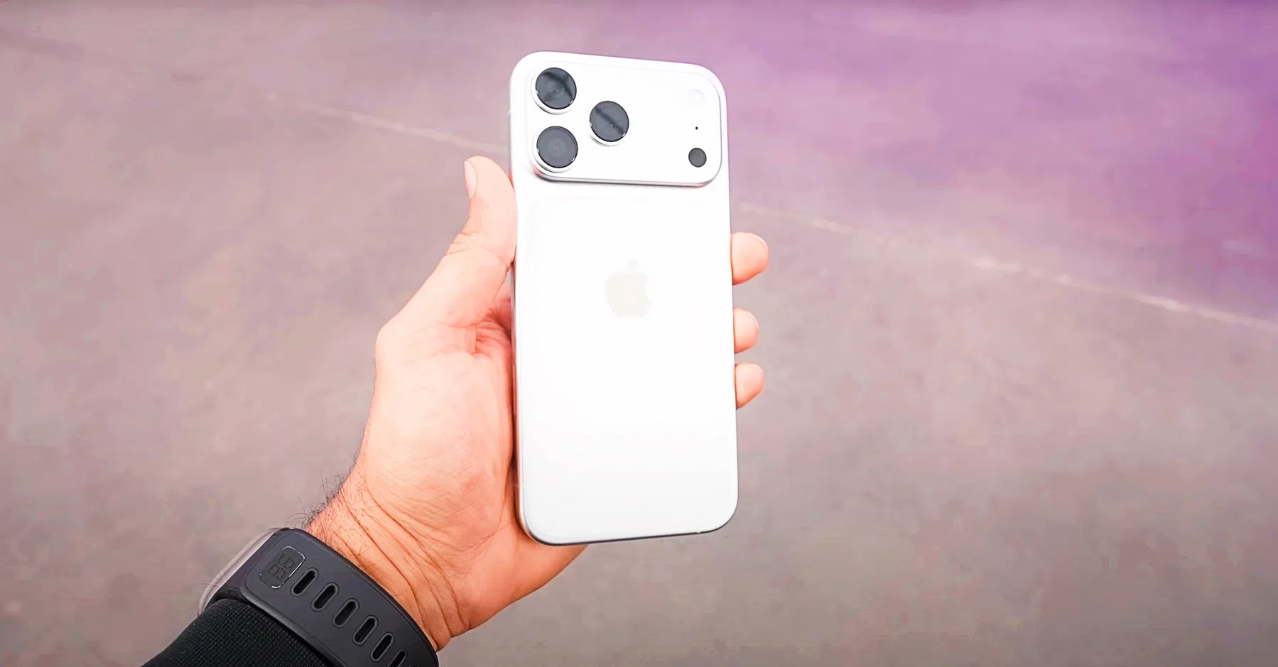 ©UnboxTherapy