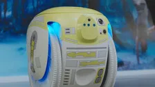Thumbnail for article: Deze Star Wars-droid achtervolgt je waar je ook heen gaat (en bewaart je spullen)