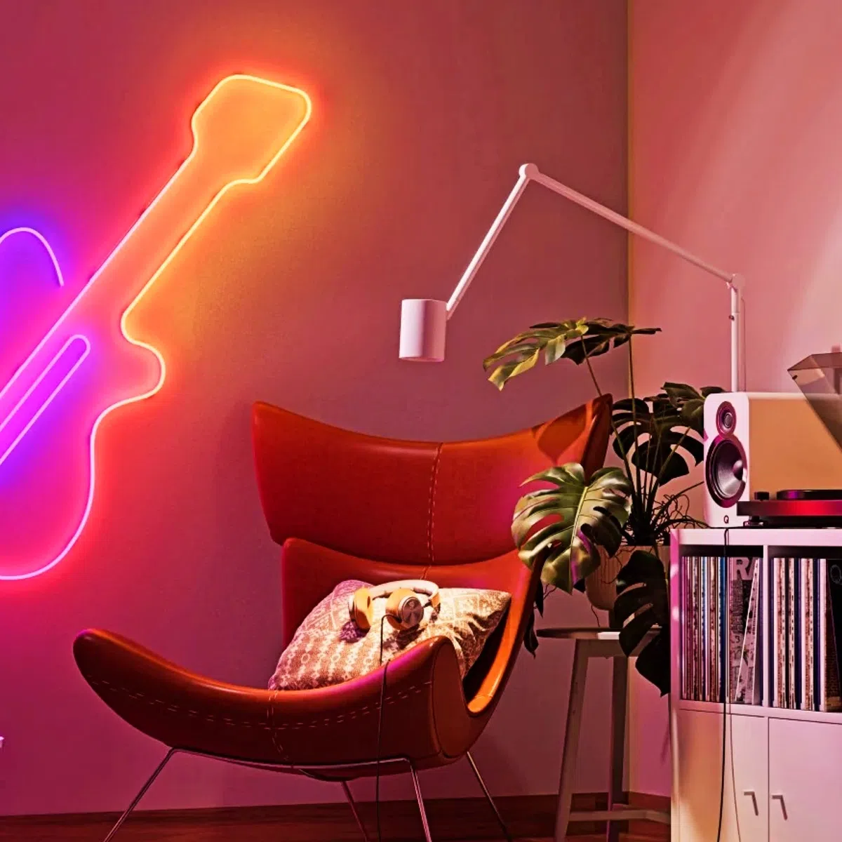 Philips Hue-concurrent komt met flexibele LED-strip en lampen op zonne-energie