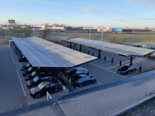 Thumbnail for article: Volvo test in Nederland laadpalen met modulaire accu, slimmer laden op vol net