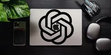 Thumbnail for article: ChatGPT heeft nu toegang tot Google Drive en luistert op Mac mee met je vergaderingen 