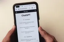 Thumbnail for article: AI-pionier ontwikkelt nieuw model als tegenhanger van huidige 'liegende en bedriegende' chatbots
