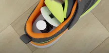 Thumbnail for article: Deze kinderschoenen hebben een speciaal vakje in de hiel voor een AirTag