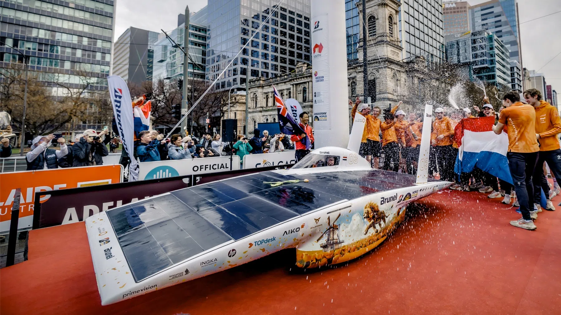 ©Jorrit Lousberg, Brunel Solar Team