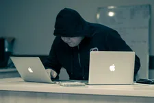 Thumbnail for article: Apple looft beloning uit van 2 miljoen dollar: dit moet je doen