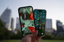 Thumbnail for article: Google gaat Apple achterna: Android 17 krijgt een beetje Liquid Glass