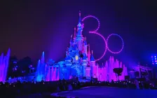 Thumbnail for article: Disney kiest de pretparkman als opvolger van CEO Bob Iger