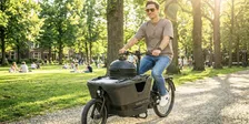 Thumbnail for article: Deze elektrische fiets van Gazelle krijgt ingebouwde grill en koelkast, of…