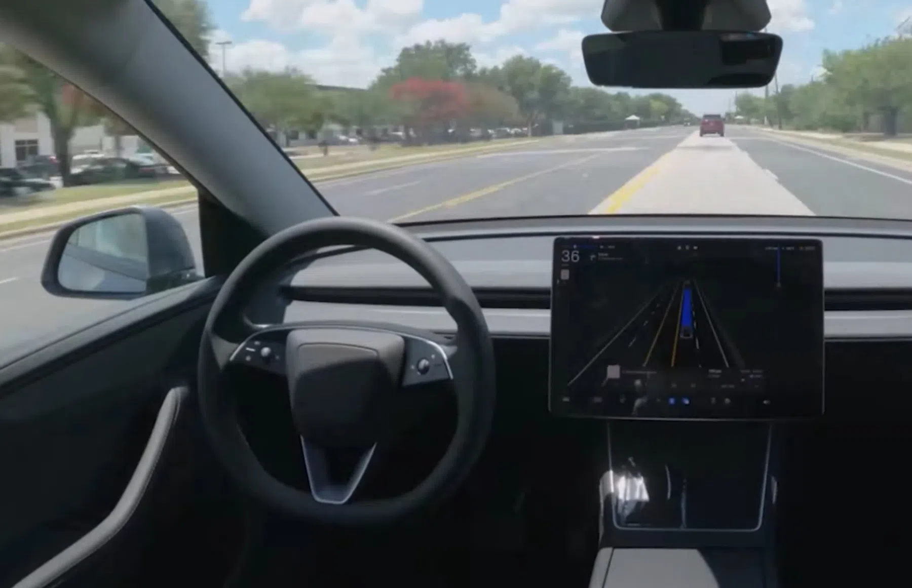 ©Tesla