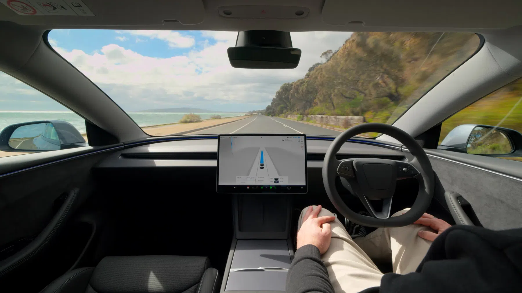 ©Tesla