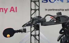 Thumbnail for article: Deze robot verslaat de menselijke kampioen tafeltennis zonder problemen