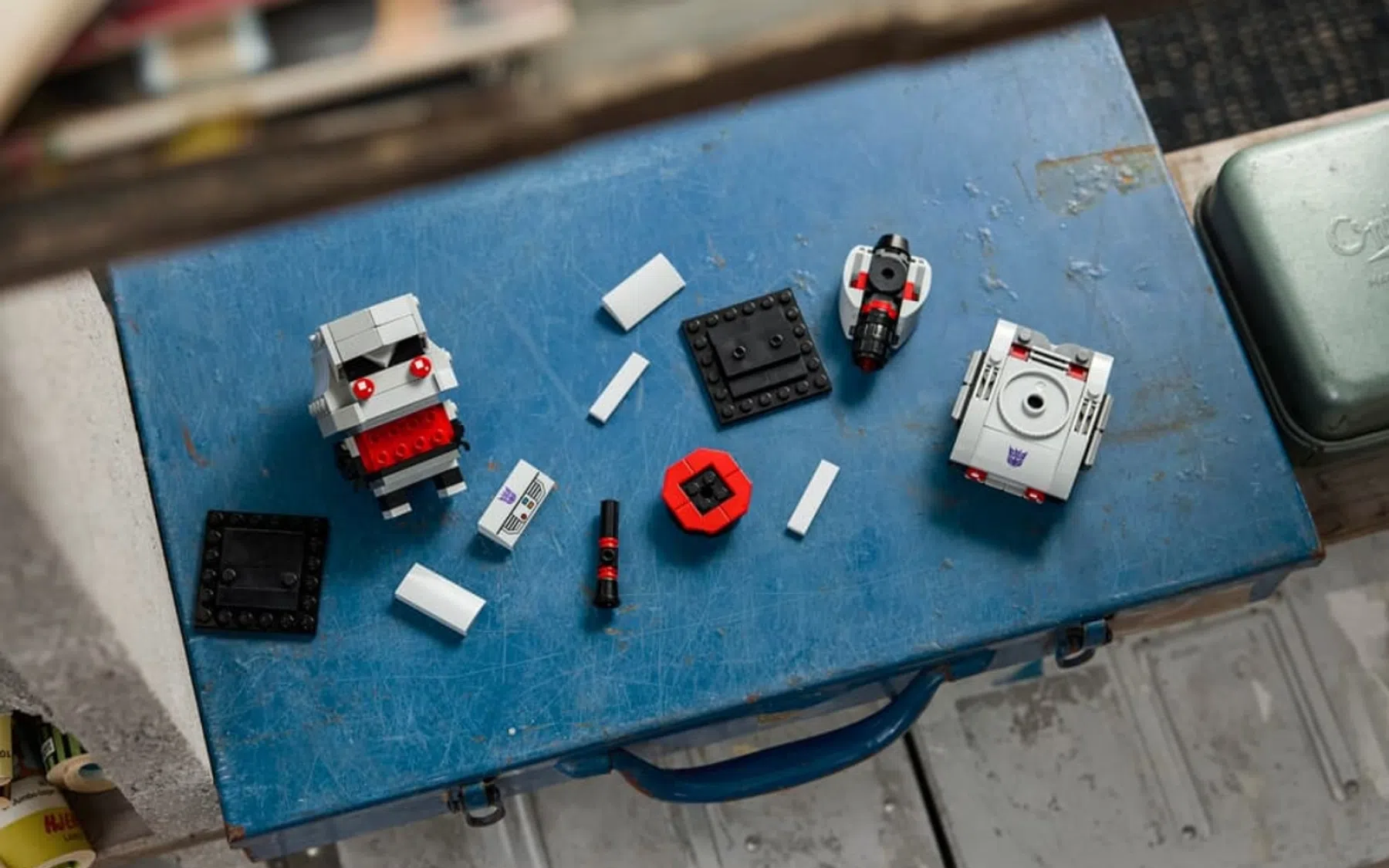 ©LEGO