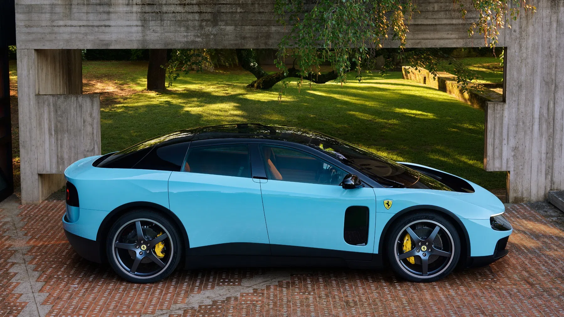 ©Ferrari