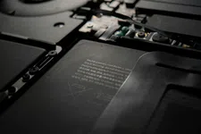Thumbnail for article: Zo wordt je oude EV of smartphone-batterij weer zo goed als nieuw