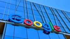 Thumbnail for article: Studenten lopen weg bij speech van Google-CEO, en niet alleen om AI
