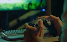 Thumbnail for article: Als je nu een Valve Steam Controller koopt, dan wordt hij in 2027 geleverd