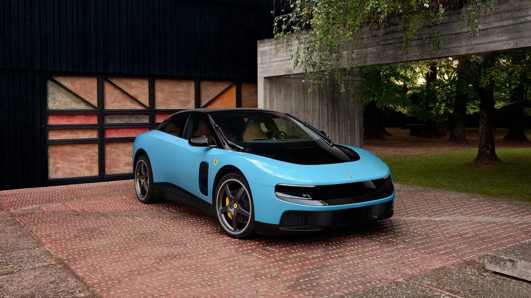 ©Ferrari