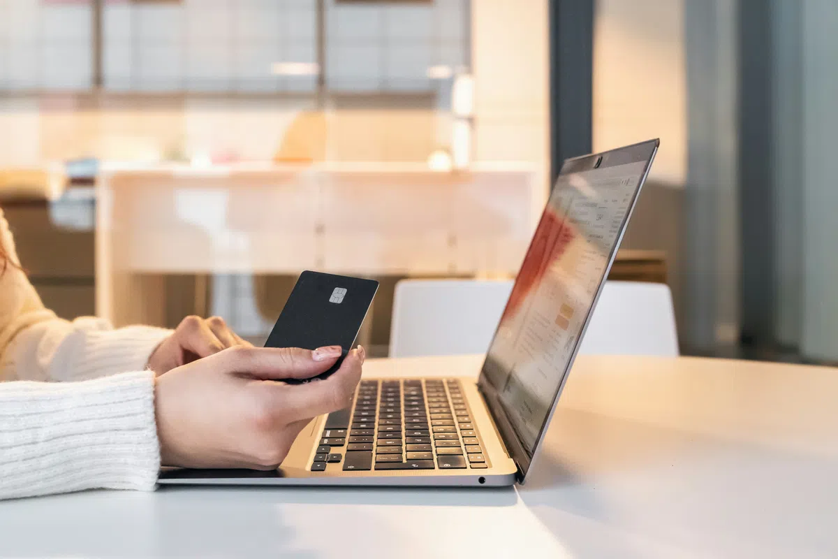 Datalek bij CEVA: Gevolgen voor Bol en Bijenkorf