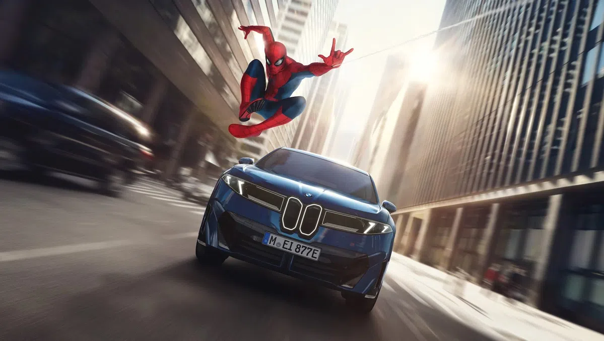 BMW-eigenaren klagen over Spider-Man reclame