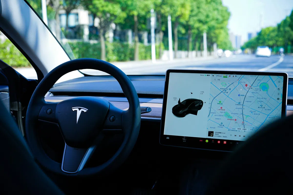 Tesla zet RDW onder druk voor geheime FSD-tests