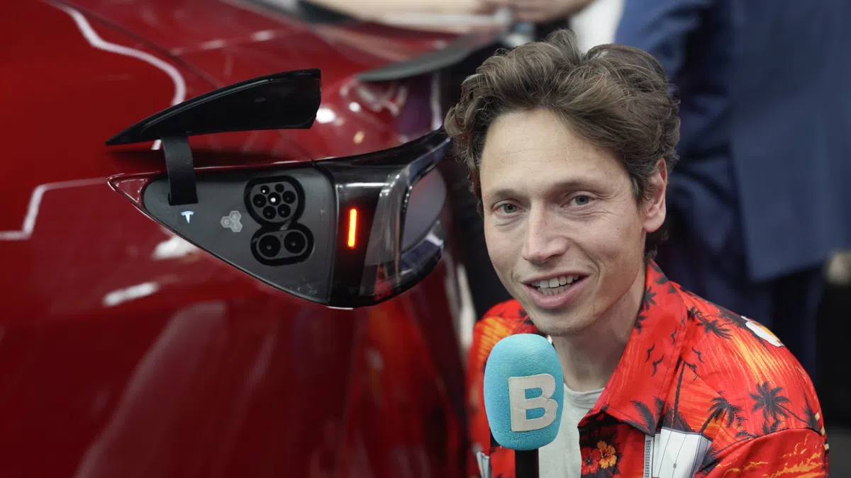 Tesla's nieuwe ecosysteem en FSD-proefrit op Bright