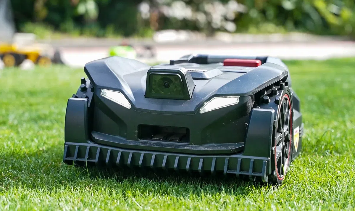 Kan een Lidl-robotmaaier met camera onder €500 het wel waard zijn?