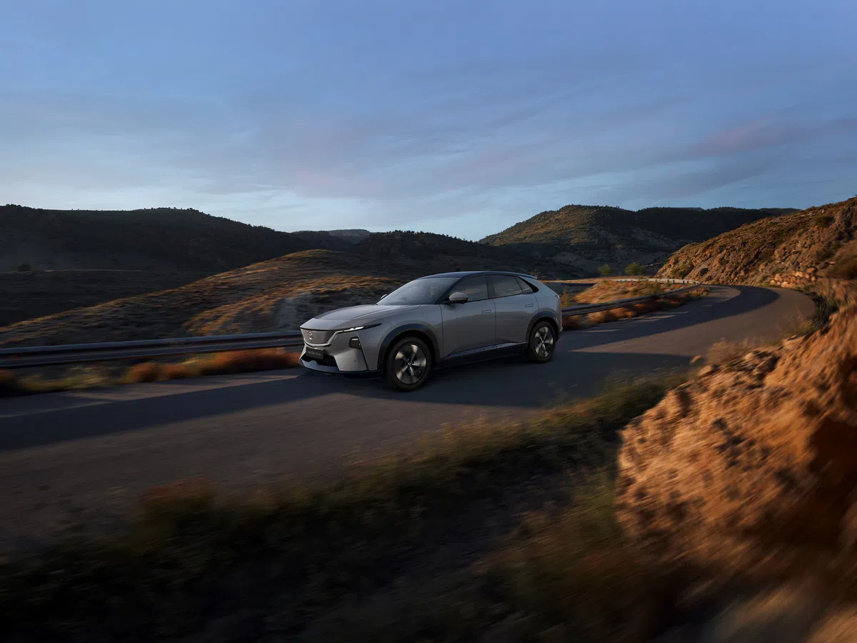 Nieuwe Mazda CX-6e: Een samensmelting van design