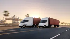 Thumbnail for article: De elektrische Tesla-vrachtwagen komt eindelijk naar Europa