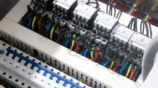 Thumbnail for article: Geen belasting op stroom: het slimme energieplan dat Den Haag hopelijk niet langer negeert