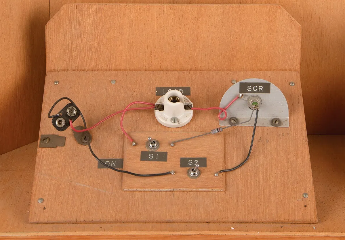 Veiling schoolproject Steve Jobs levert €30.000 op