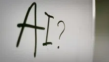 Thumbnail for article: Volgens onderzoek komt onze angst voor AI voort uit teveel kennis