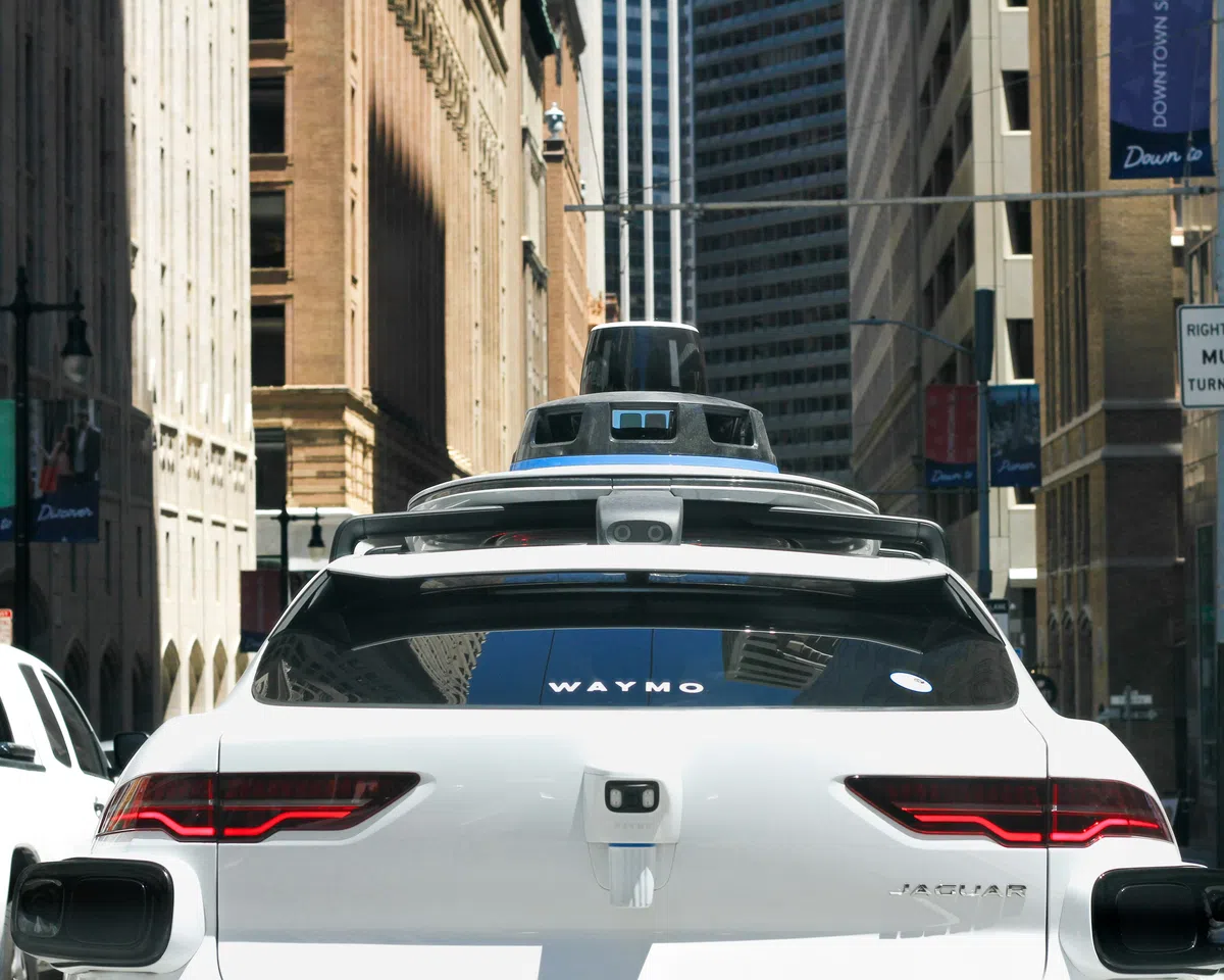 De robotaxi komt eraan, maar nog niet in Nederland