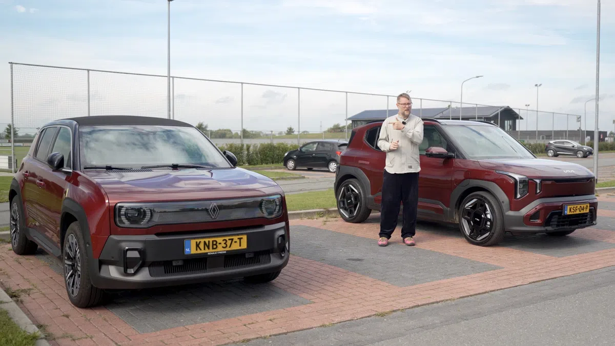 Smallest and cheapest electric Kia compared