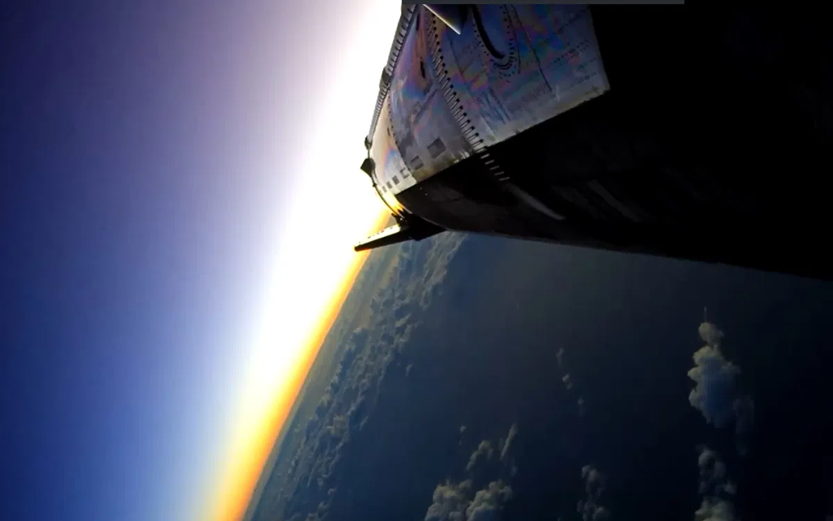 Starship successfully in orbit around Earth, but mission aborted