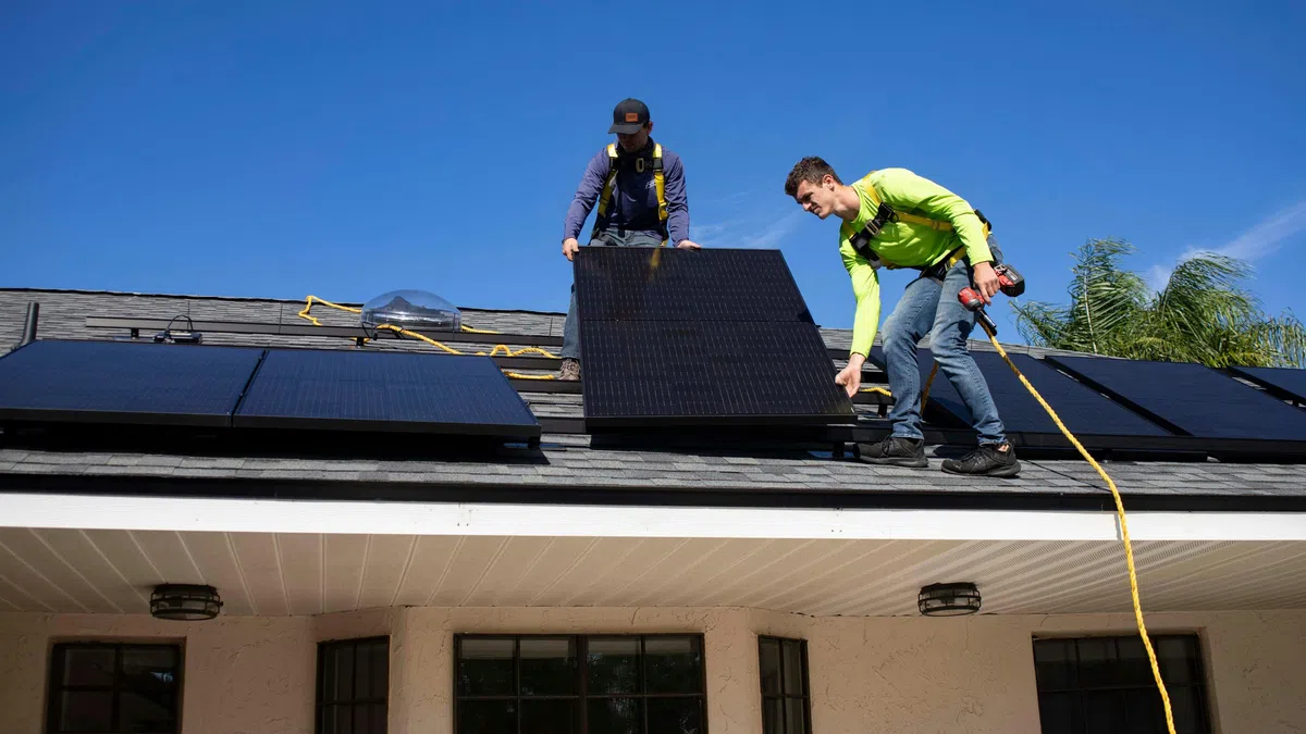 Solar Panels Renovated by Inheritance: CBS Reveals Trends